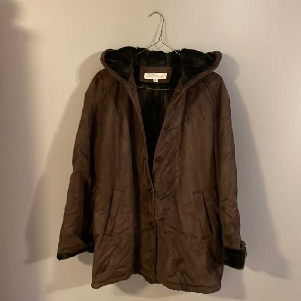 Liz Claiborne heavy suede winter coat in woman’s XL